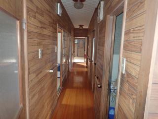 1980s concrete house, 15-min walk to station, Oita