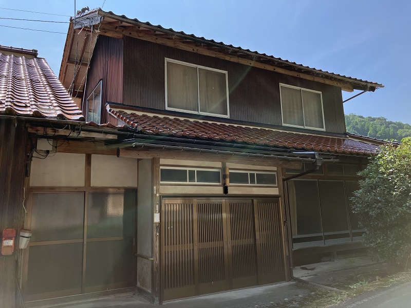 1970s wood house in Tottori