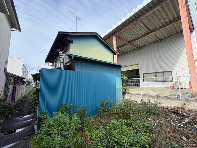 Wood house, 2-min walk to station, Gunma