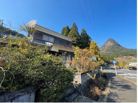1970s wood house in Nara