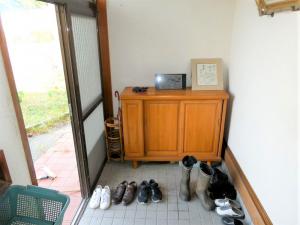 1960s wood house, 16-min walk to station, Shimane