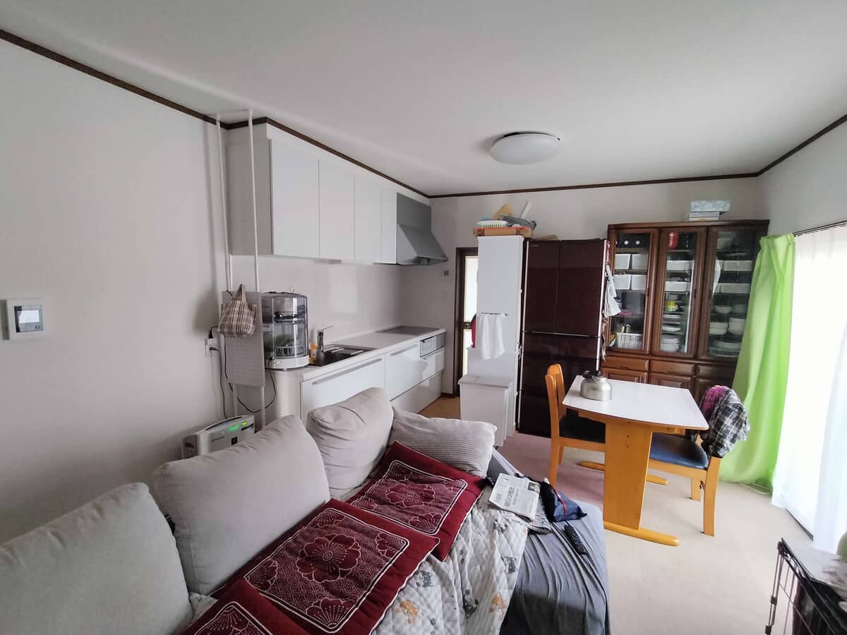 1990s wood house in Hiroshima
