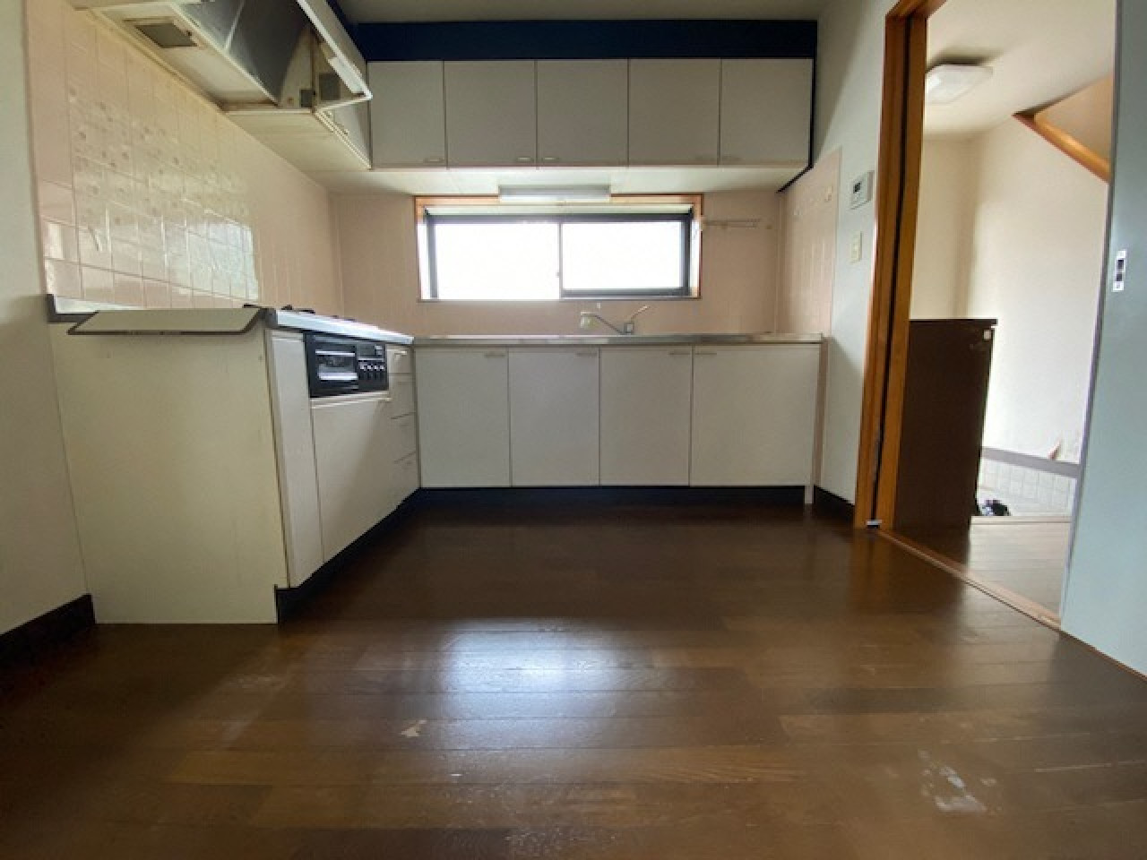 1990s wood house, 20-min walk to station, Tochigi
