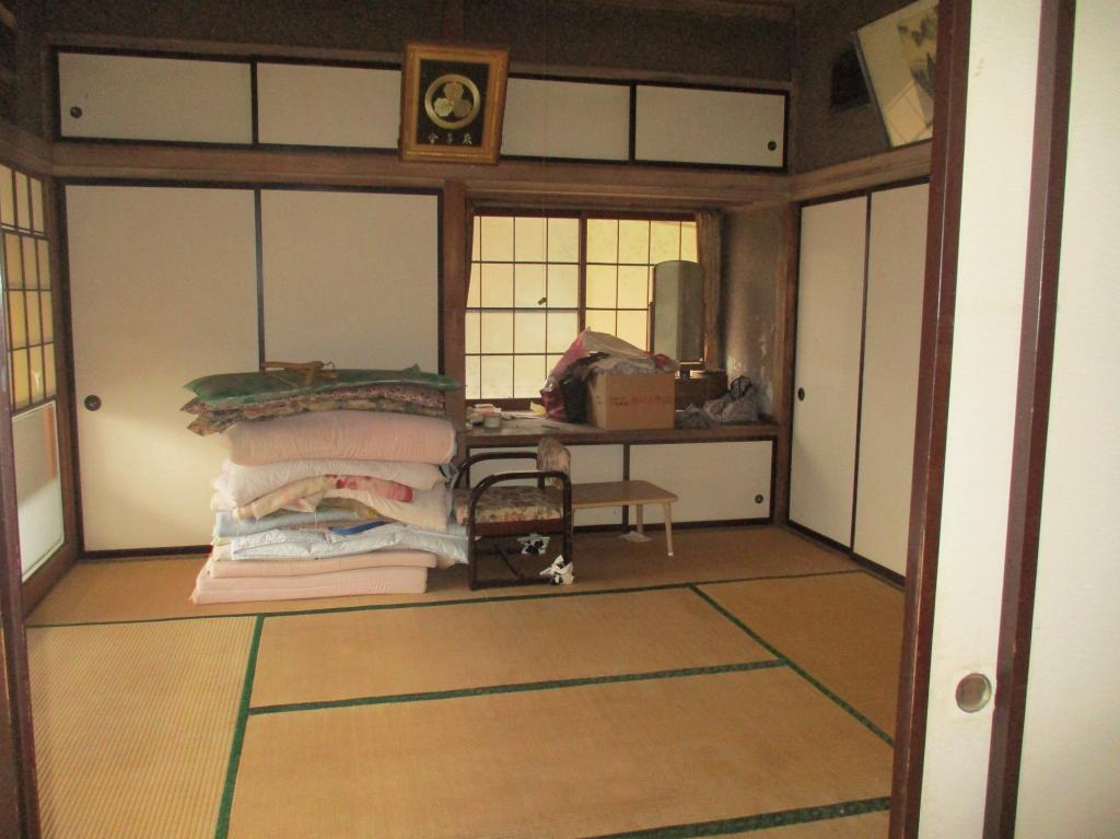 1970s wood house, 4-min walk to station, Tochigi