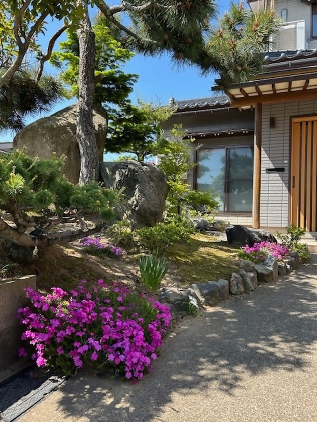 1980s wood house, 6-min walk to station, Fukui