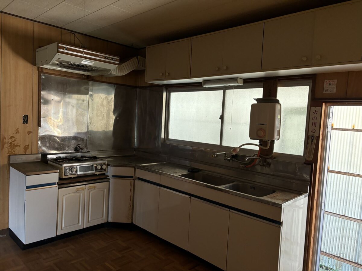 1970s wood house in Hyogo