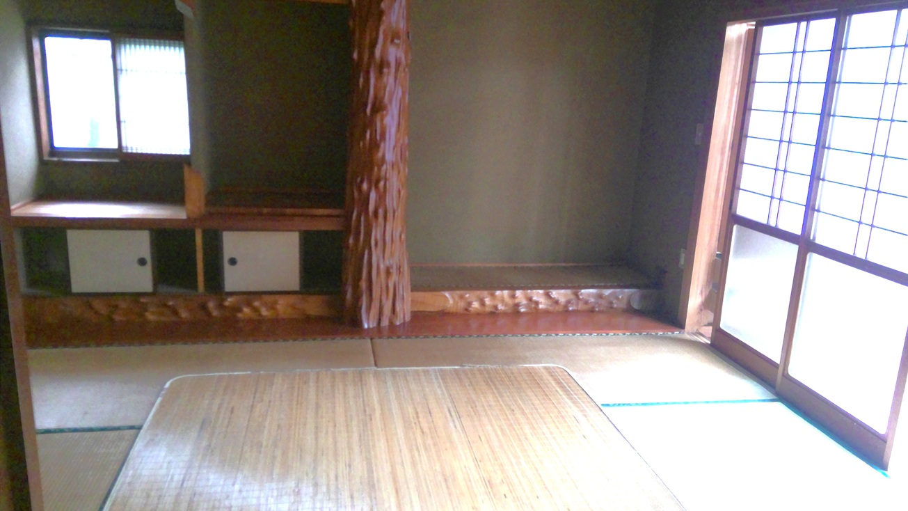 1980s wood house in Uchinoura, Kimotsuki