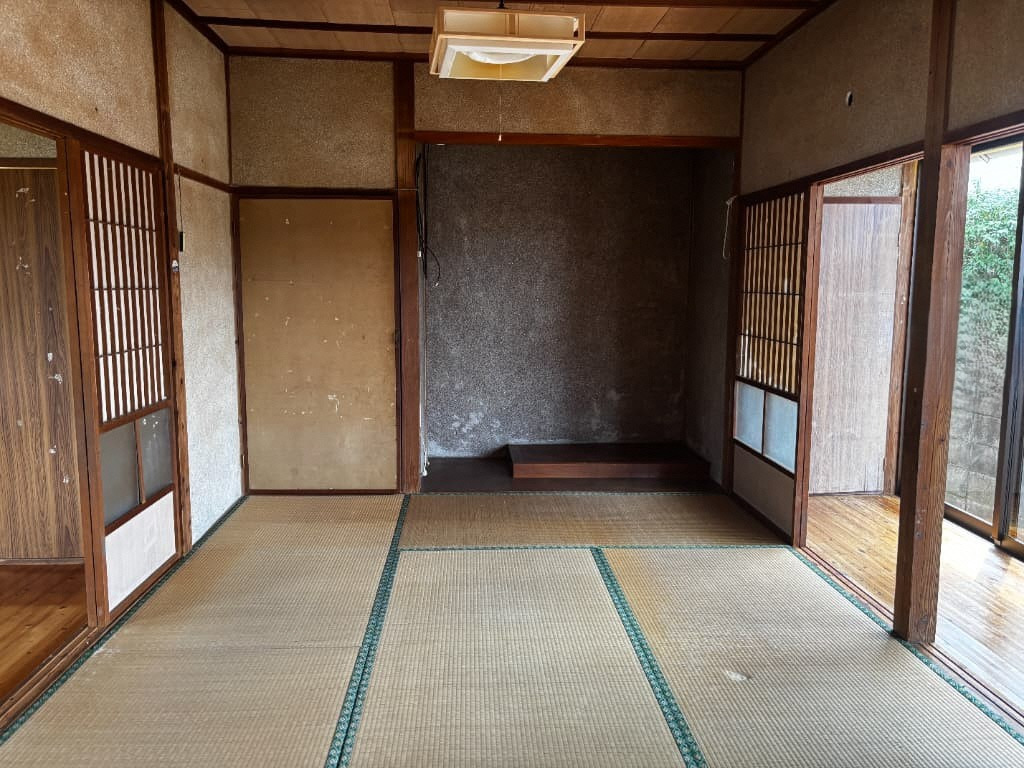 1970s wood house in Nagasaki