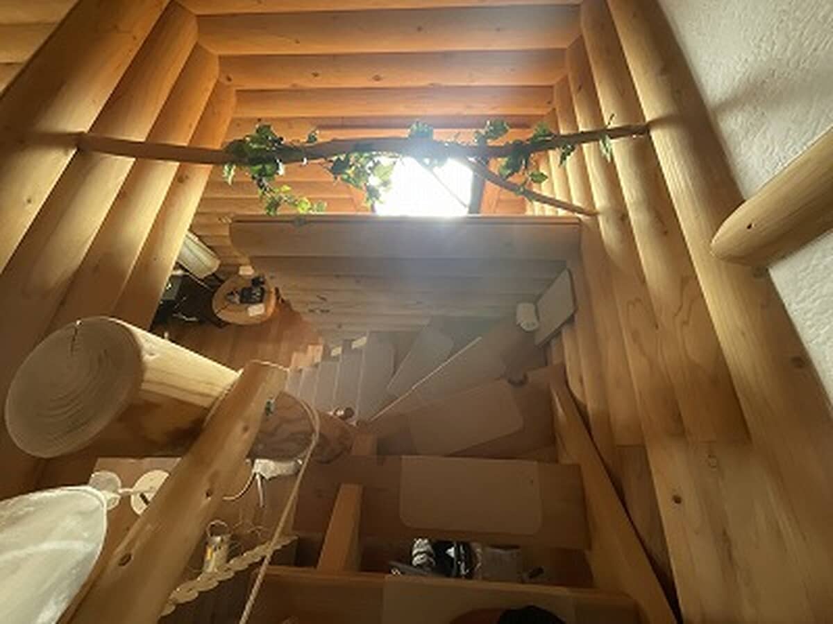 1990s wood house in Hiroshima