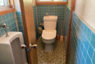 Convenient location along national highway, spacious 6DK layout. Rare Yoshino-built property.