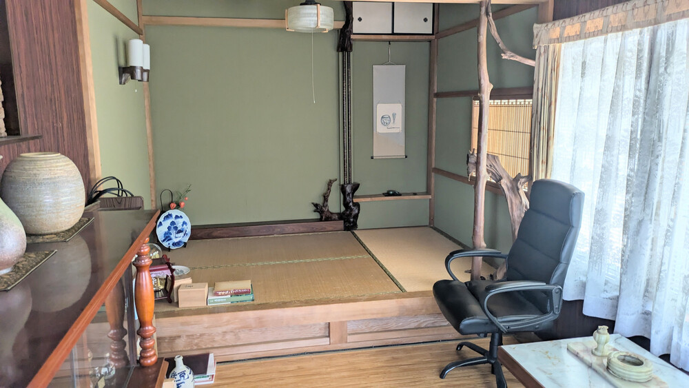Wood house, 12-min walk to station, Toyama