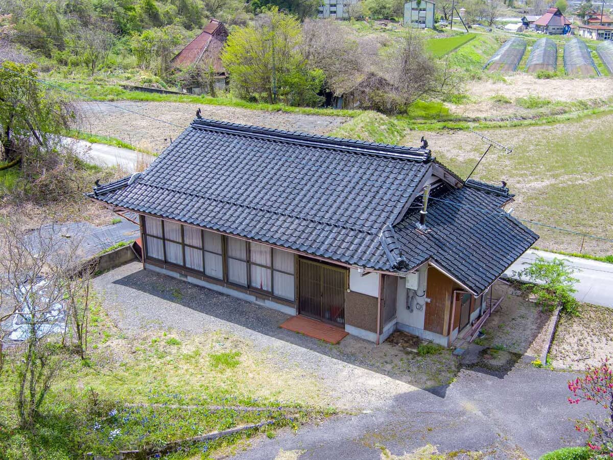 1980s wood house in Hiroshima