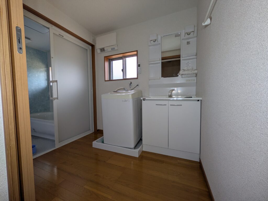 1970s wood house in Kyotango