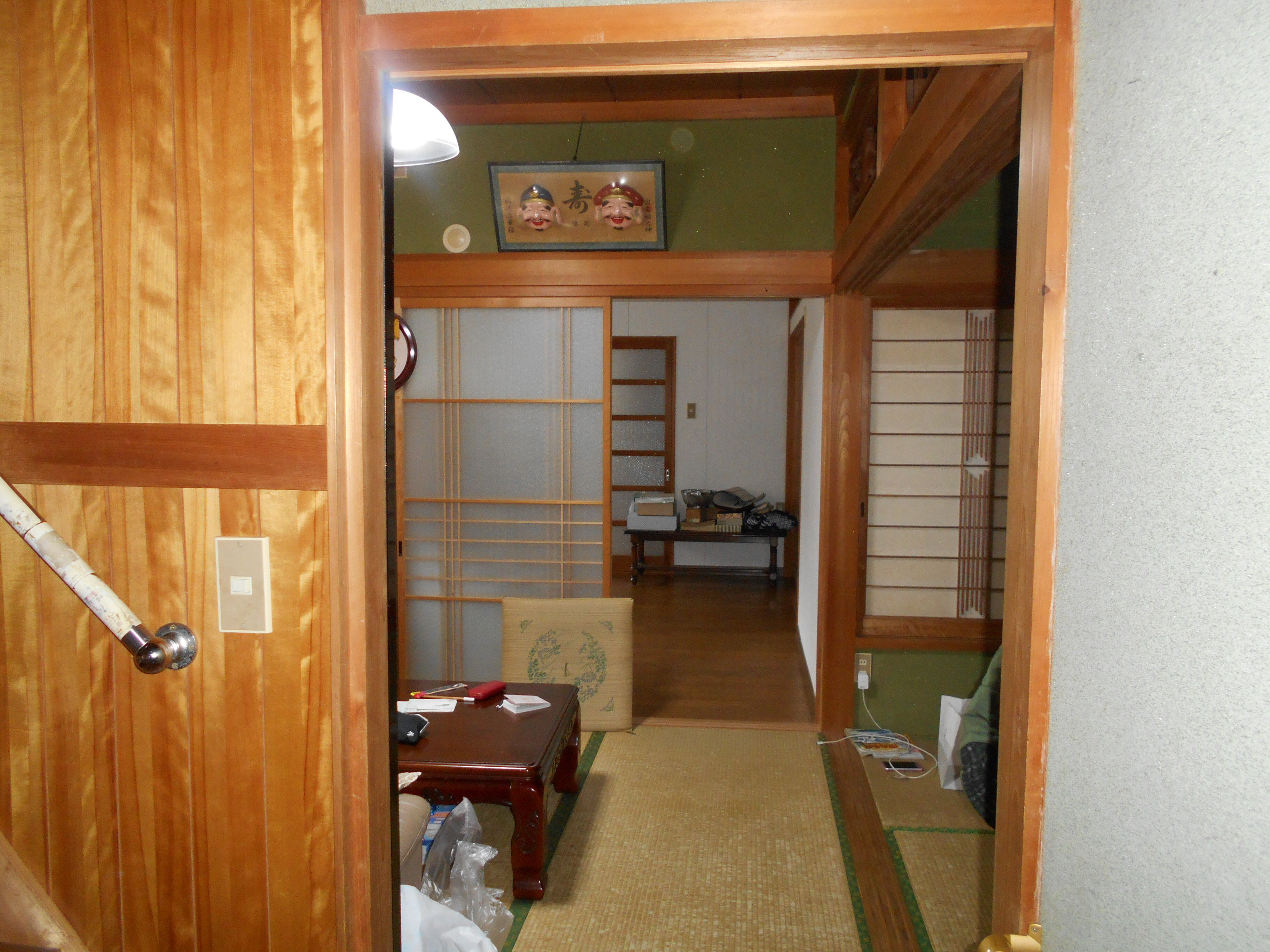 1980s wood house in Kochi