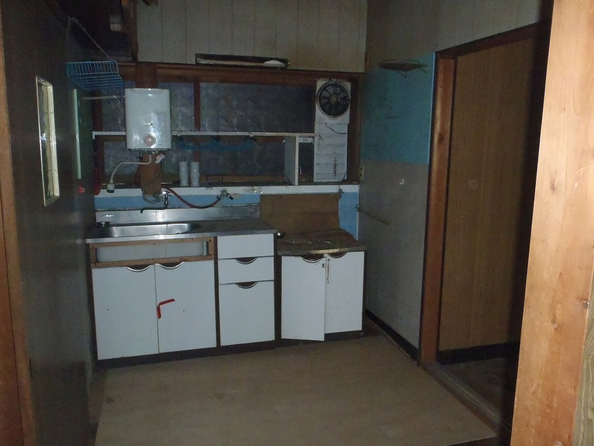 1960s wood house in Kochi
