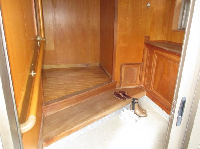 1970s wood house in Kasaoka
