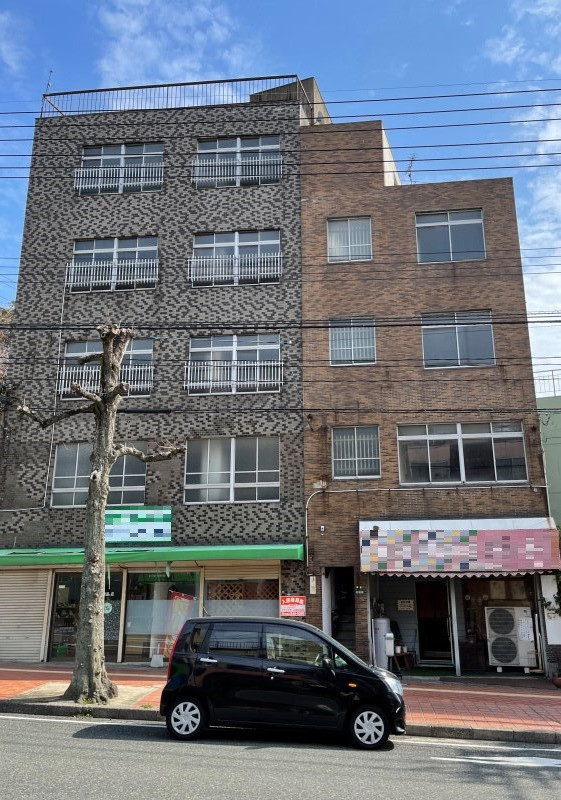 Concrete house, 8-min walk to station, Yamaguchi