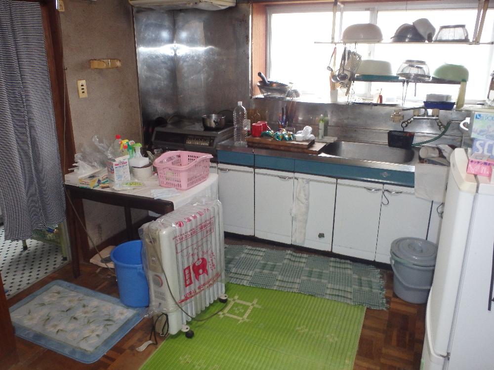 1970s concrete house in Kagawa