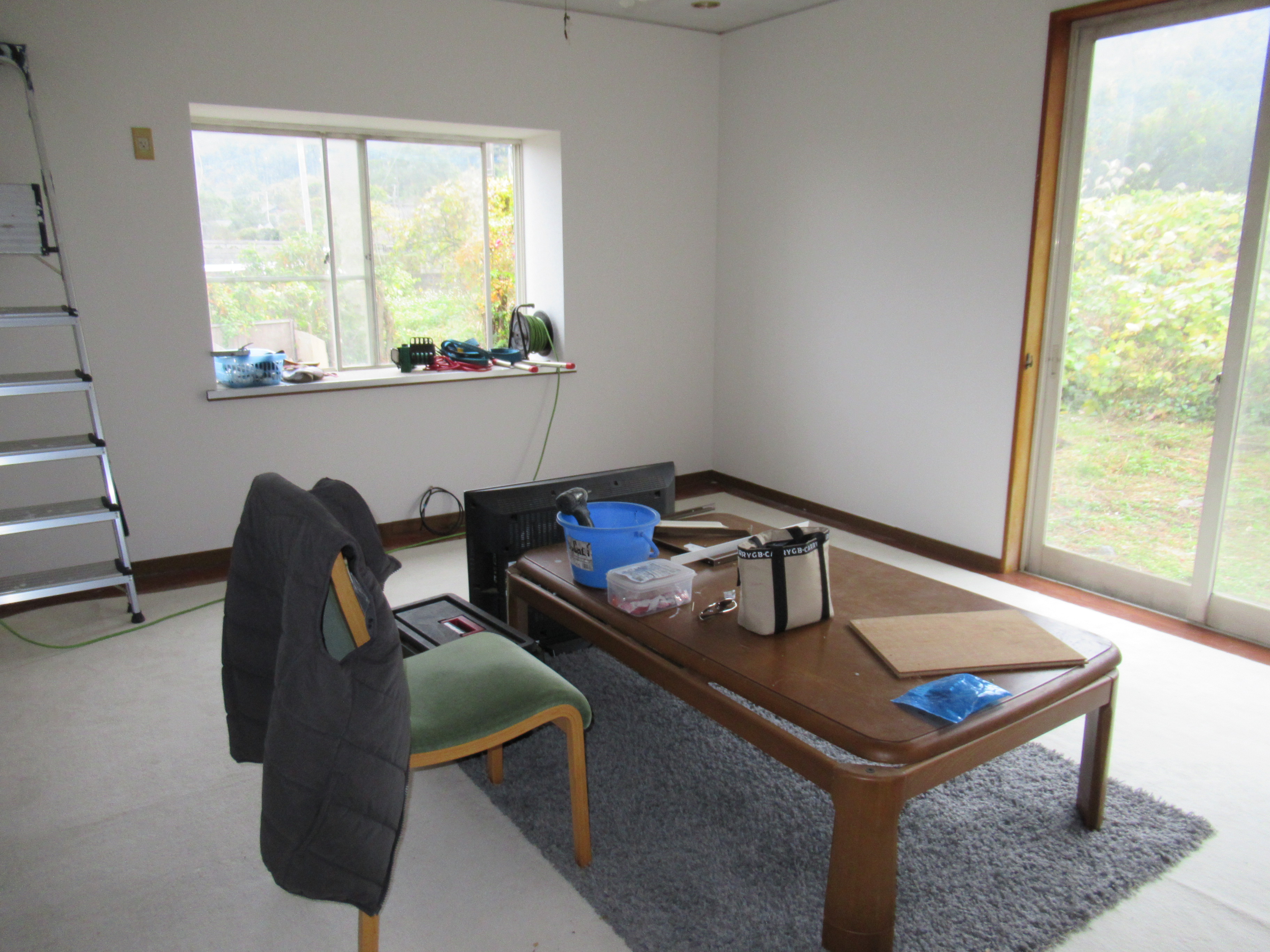 1980s wood house near the coast in Ushinefumoto, Tarumizu