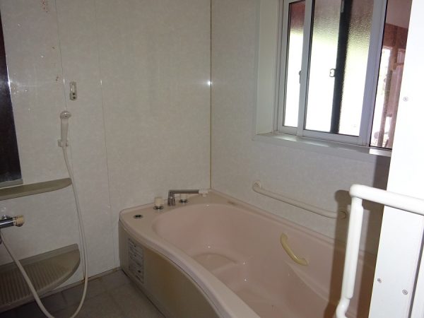 2000s house on a large plot in Shimane