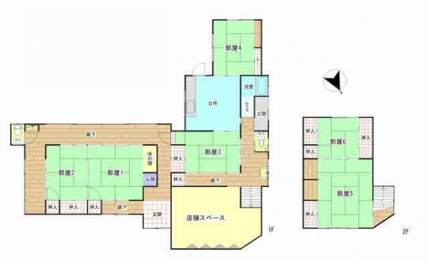 Floor plan for Wood house with storehouses in Oita