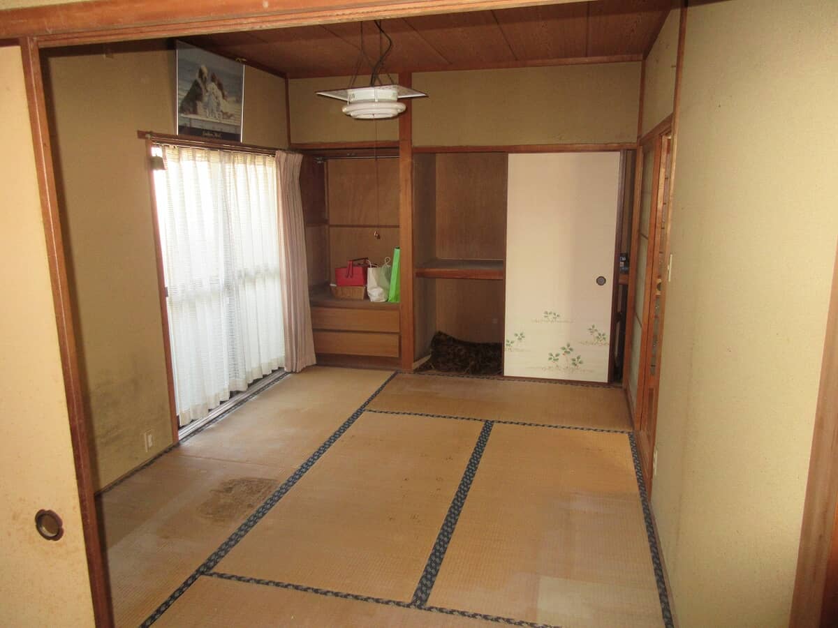 1950s wood house, 9-min walk to station, Hiroshima