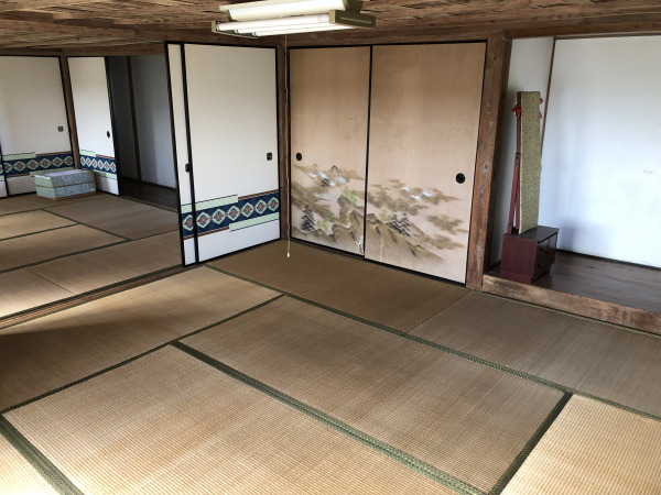 1950s wood house with storehouses in Oita