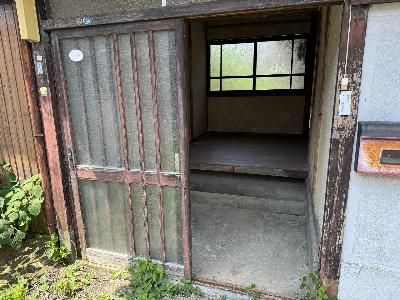 1960s wood house, 14-min walk to station, Hyogo