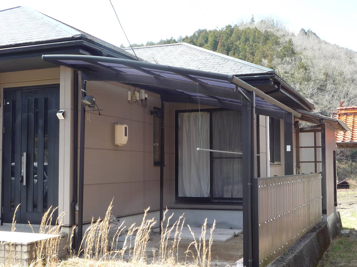 2000s wood house in Hiroshima