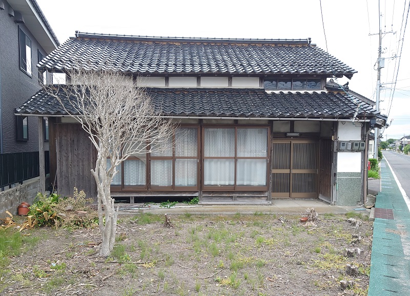 1940s wood house, 3-min walk to station, Tottori