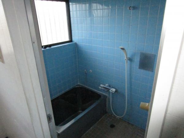 1980s wood house in Oita