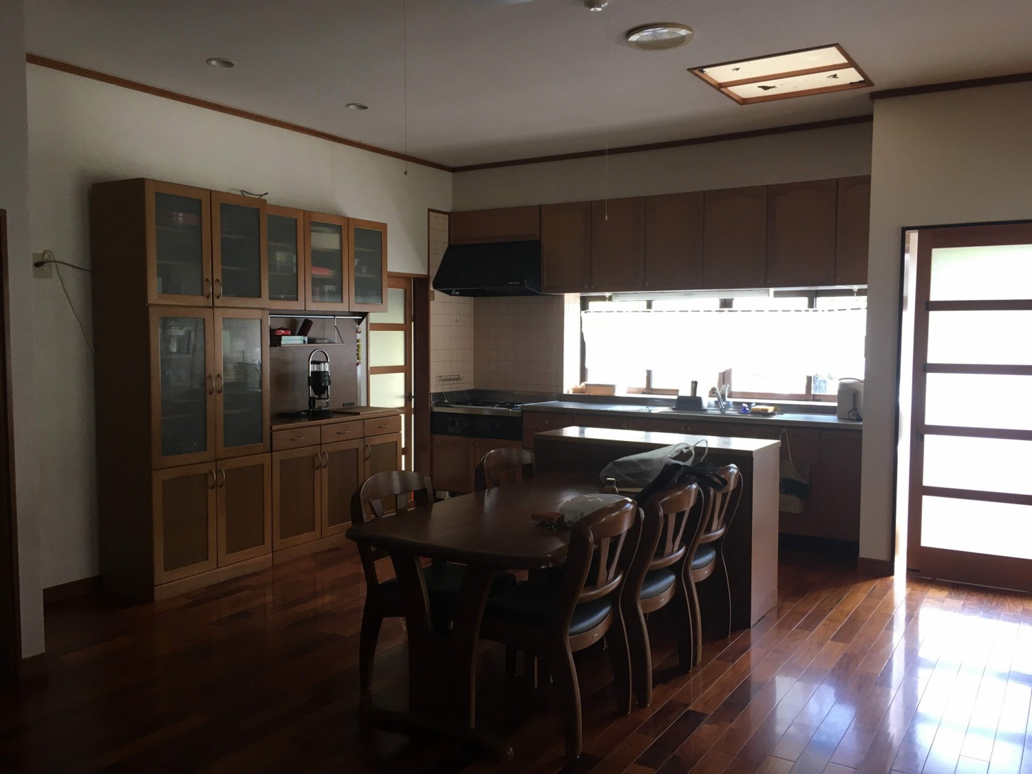 Family/Share House