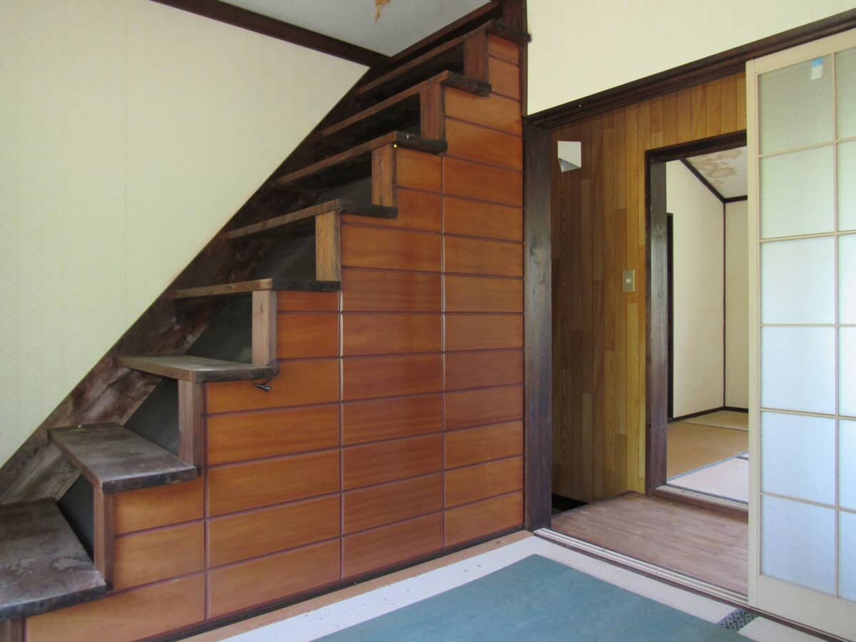 1930s wood house
