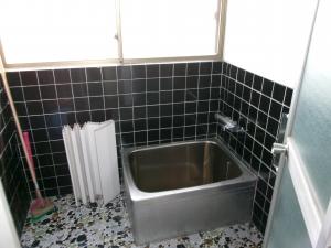 1970s wood house, 19-min walk to station, Gunma