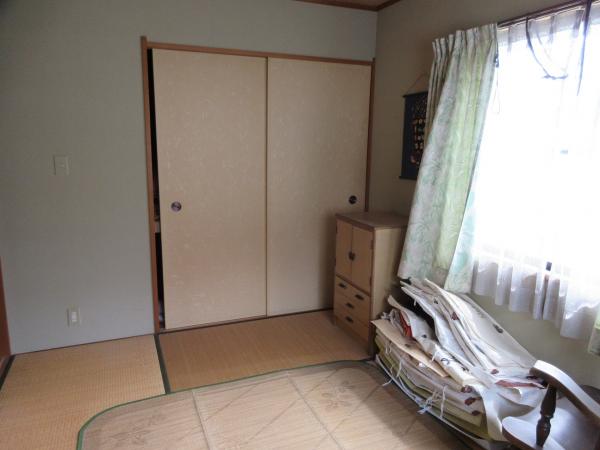 1990s wood house in Ehime