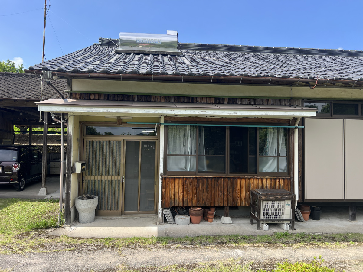 1960s wood house in Okuchi, Isa