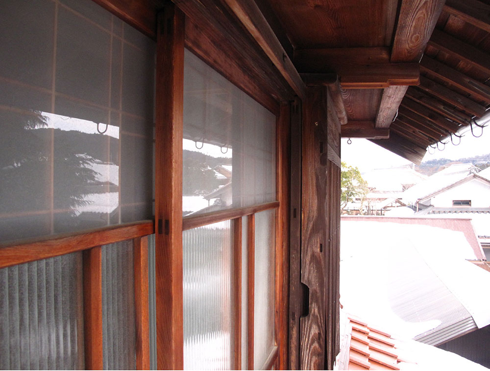 Wood house in Shiga
