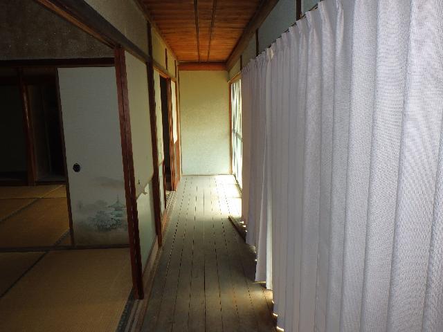 1940s wood house, 10-min walk to station, Nagasaki