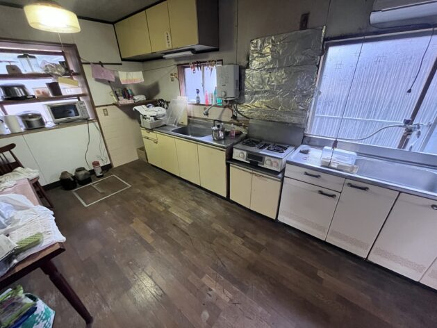 Wood house in Ehime