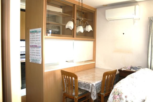 1990s wood house, 8-min walk to station, Nagano