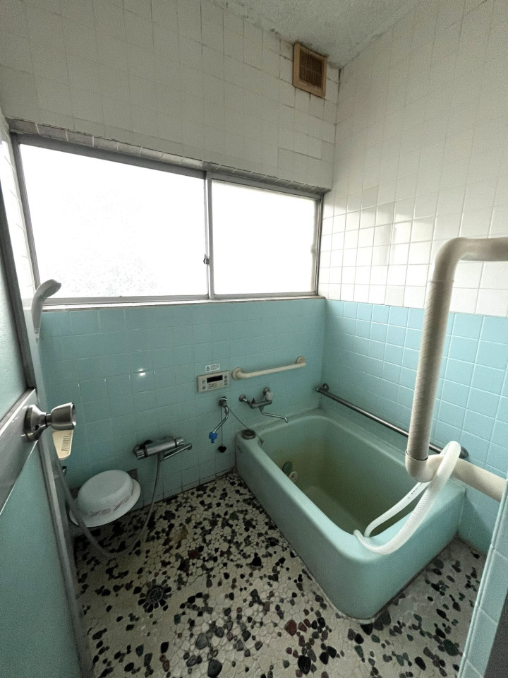 1970s wood house, 3-min walk to station, Tochigi