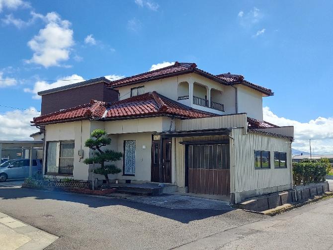 1970s wood house in Fukui