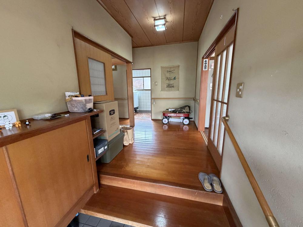 1990s wood house in Hamada, Kanoya, farmland, approval needed
