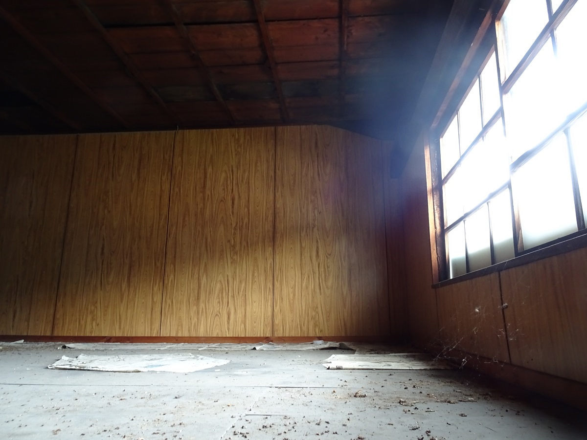 1910s wood house on a large plot in Hyogo