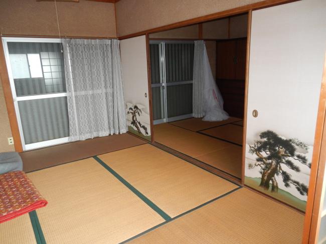 1970s wood house in Okayama