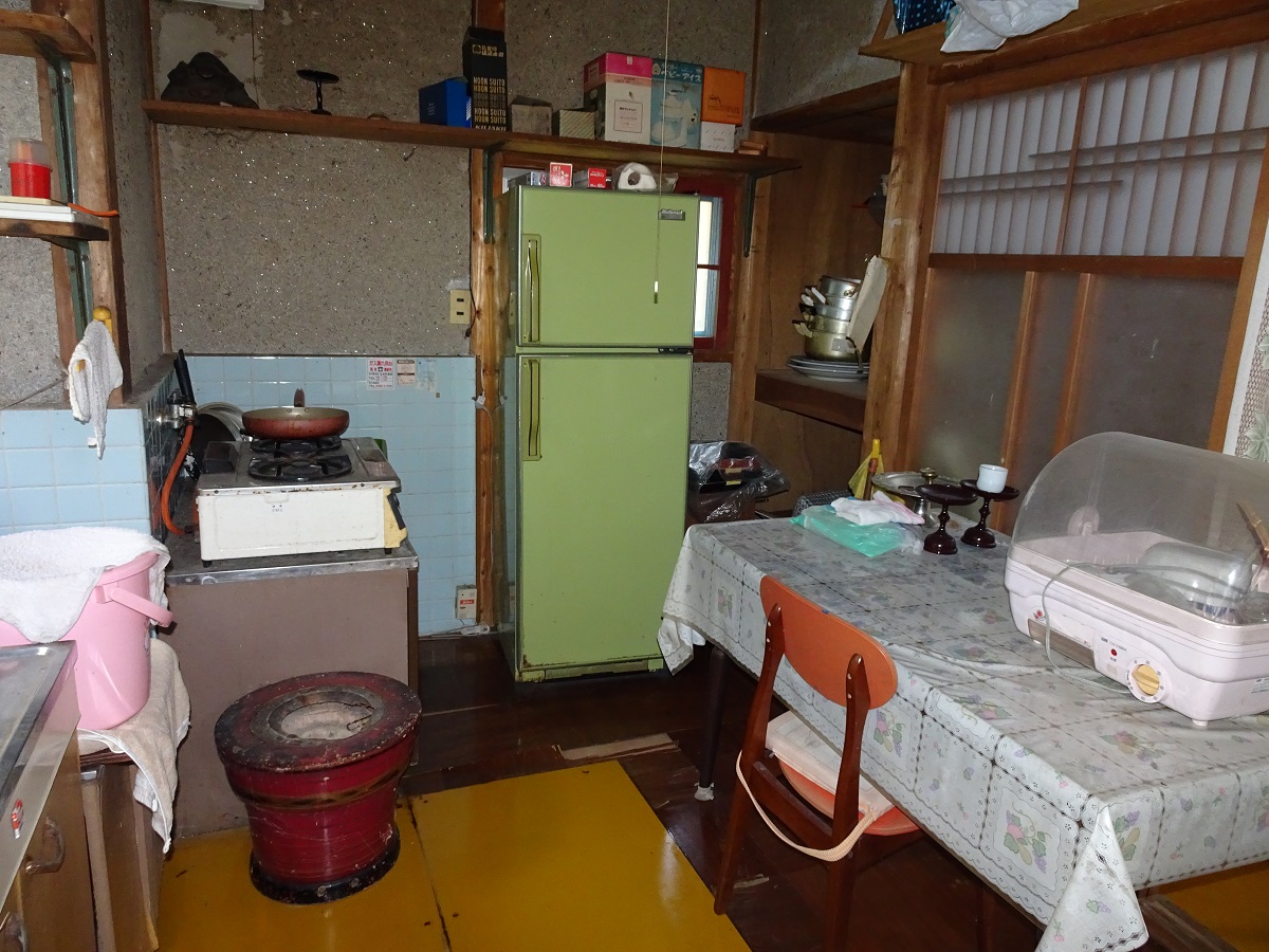1970s wood house in Hyogo
