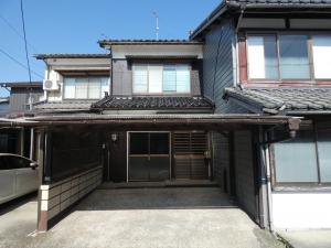 House, 10-min walk to station, Niigata