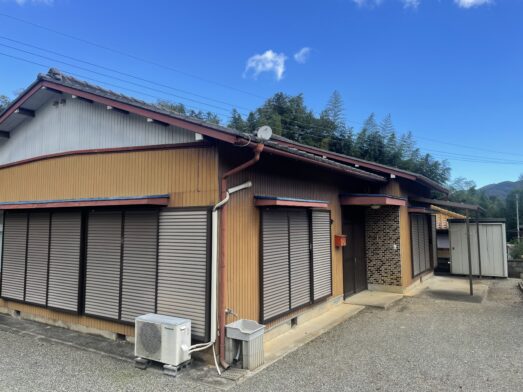 1970s wood house in Tokushima