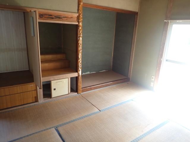 1970s wood house in Oita