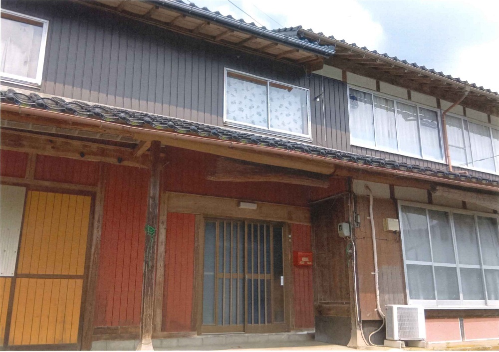 1940s wood house in Kotoura